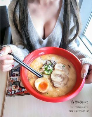 人妖上人妖tude_蓝光免费在线观看